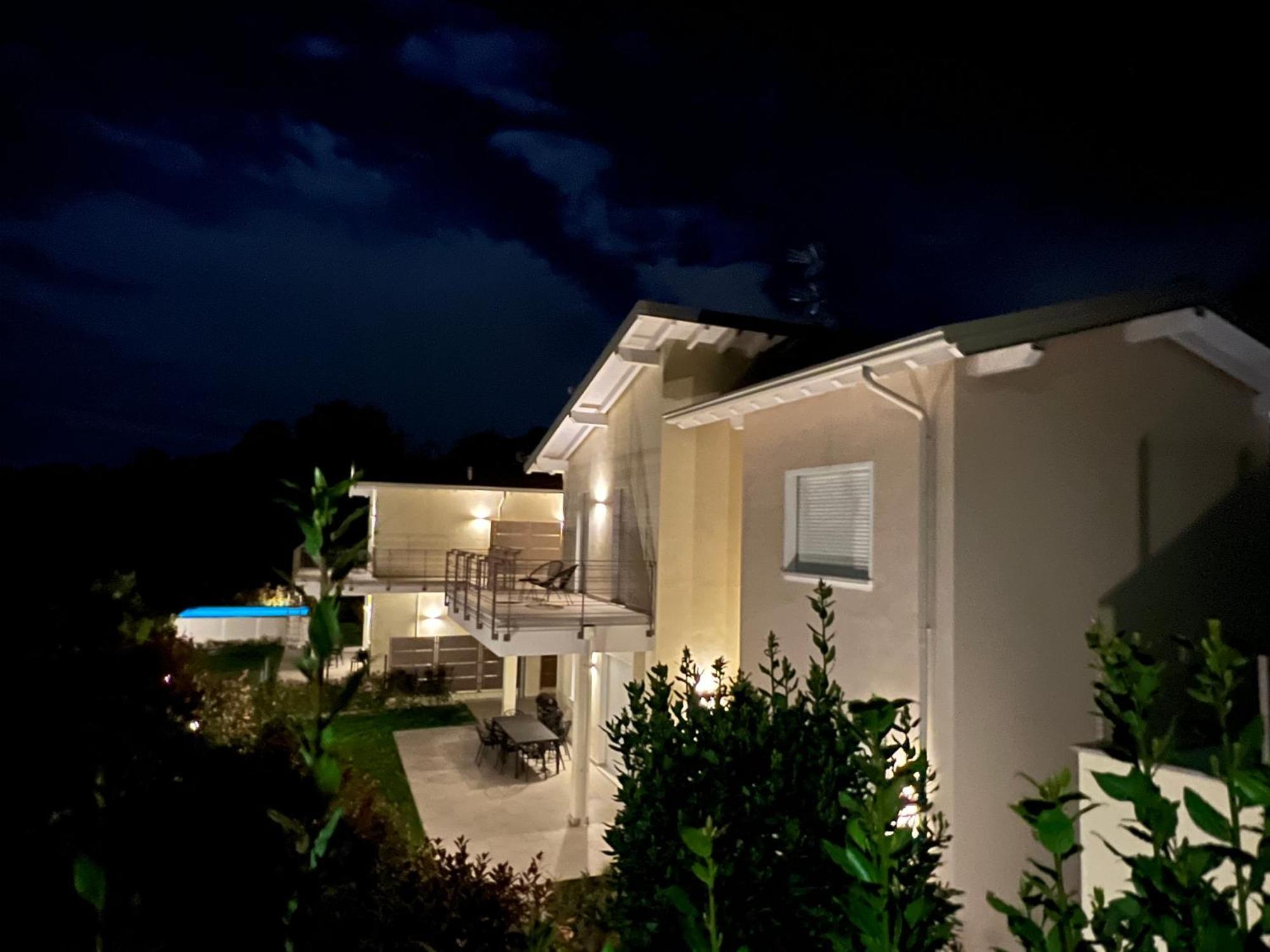 Luxury Villas Gardenia With Private Pool Padenghe sul Garda Exteriér fotografie