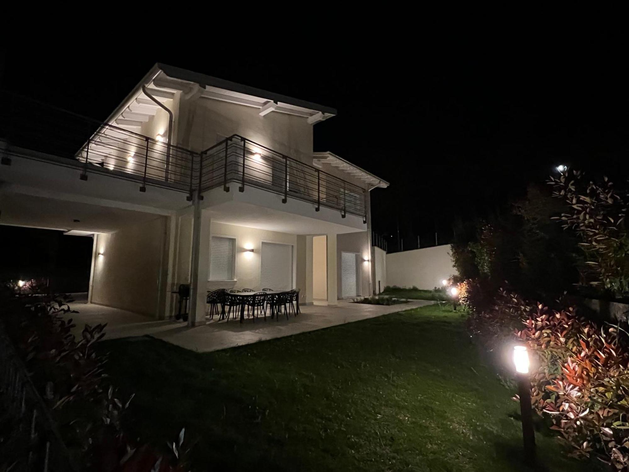 Luxury Villas Gardenia With Private Pool Padenghe sul Garda Exteriér fotografie