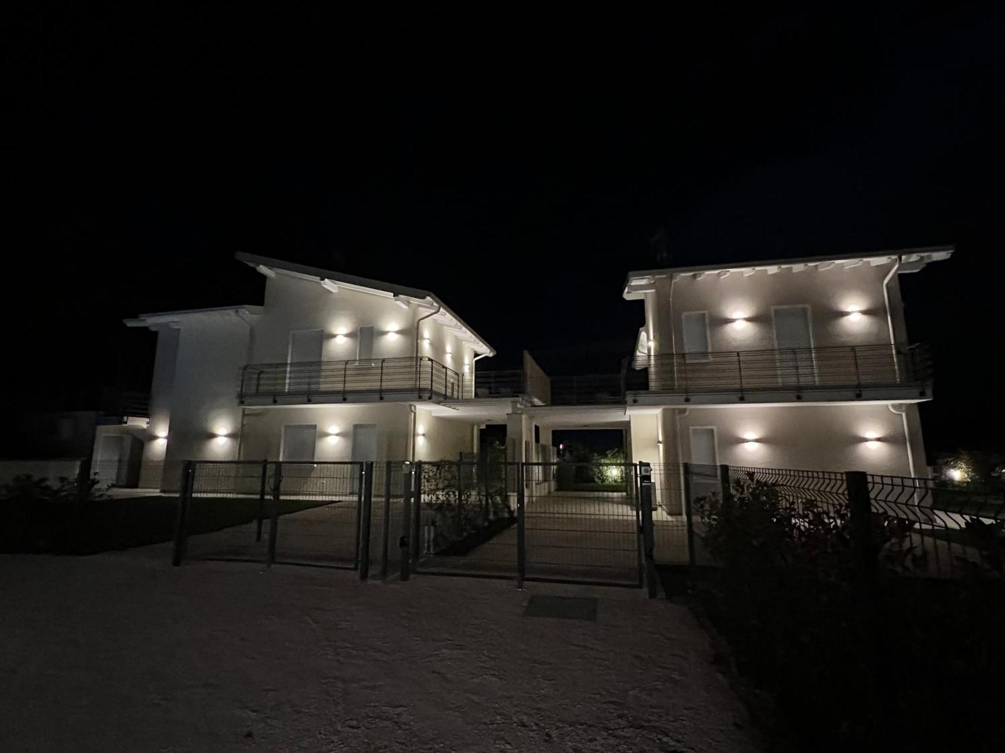 Luxury Villas Gardenia With Private Pool Padenghe sul Garda Exteriér fotografie