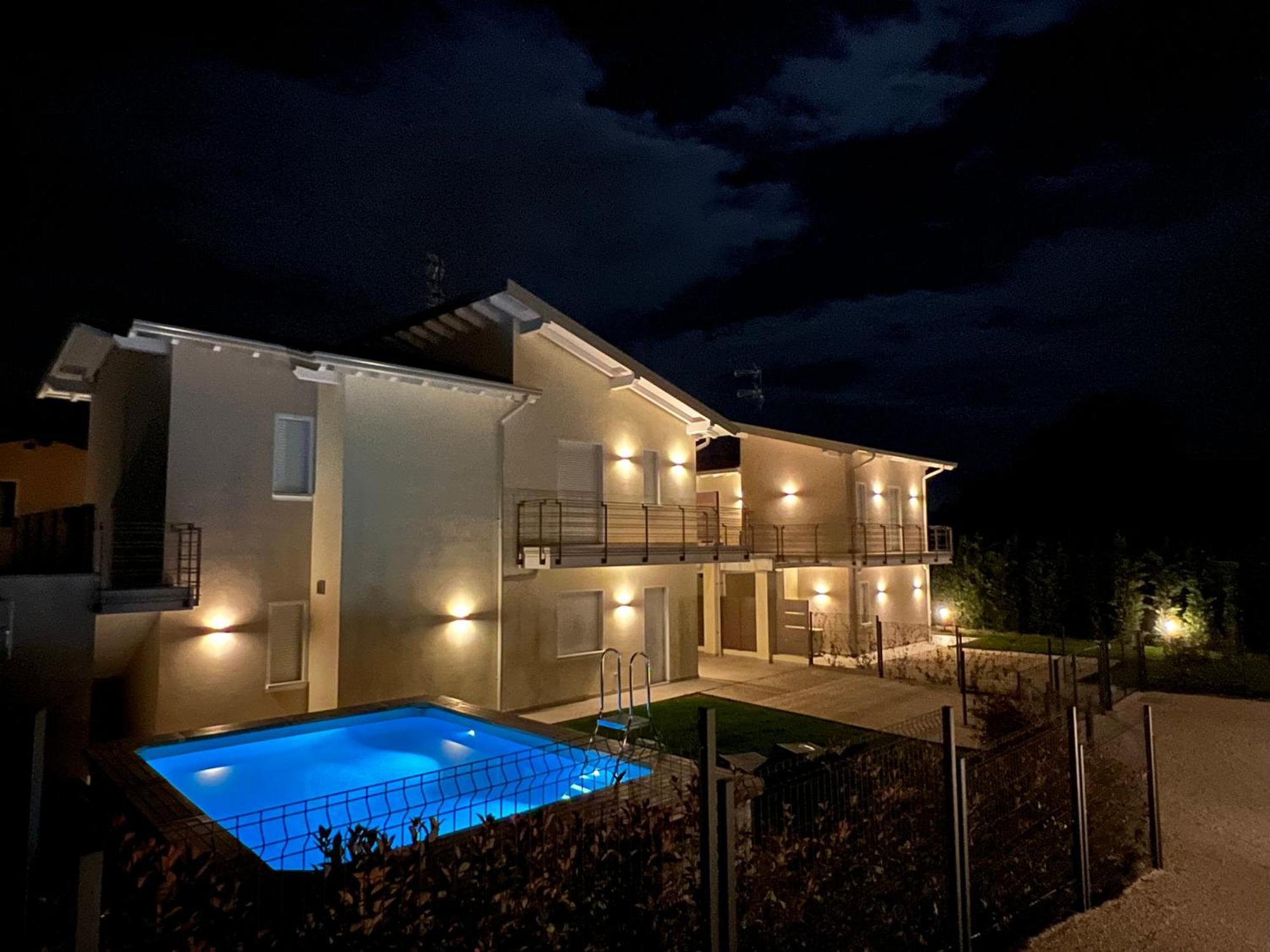 Luxury Villas Gardenia With Private Pool Padenghe sul Garda Exteriér fotografie